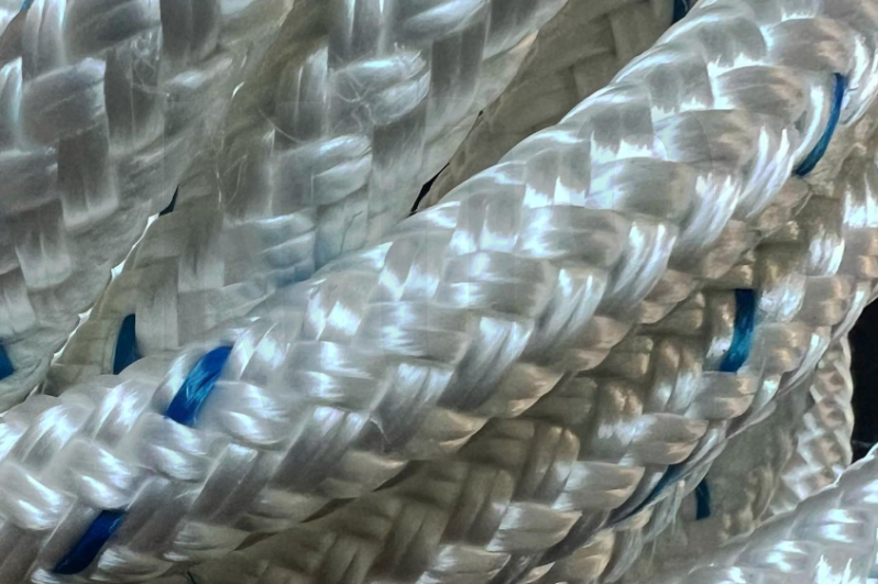 ÖRGÜLÜ BAĞLAMA HALATI POLYESTER BATAN HALAT ÖRGÜLÜ BEYAZ RENKLİ